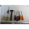 Image 1 : Screwdrivers and Hammer