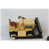 Image 2 : Toy bulldozer With (3) Belt Buckles