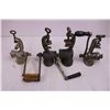 Image 2 : (4) Vintage Metal Hand Crank Grinders