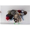 Image 1 : Lot Of Various Balls Of Yarn