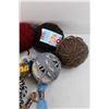 Image 4 : Lot Of Various Balls Of Yarn