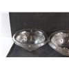 Image 3 : (3) Glass Bowls