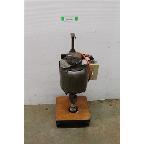 *Homemade Circular Table Sander- 24'' Tall, Powers On