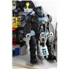 Image 2 : Tote, Big Batman Robot Toy, Batcave Toy, Bat