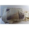 Image 2 : Comforter and Blanket