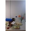 Image 2 : (3) Placemats, (2) Ice Trays, (2) Beer Sleeves, Misc.
