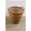 Image 2 : *Wicker Basket - 16" x 18.5"