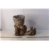 Image 1 : (2) Squirrel Garden Ornaments