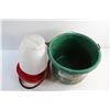 Image 2 : Heated Two Gallon Bucket & Chicken Waterer - As Is