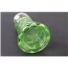 Image 4 : Jeanette Cube Green Depression Glass Uranium Salt and pepper Shakers