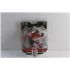 Image 2 : Jonathan Toews #19 NHL Premium Edition Hockey Figure - Sealed