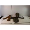 Image 1 : WWI Canteen, Leggings & Shovel with Bag