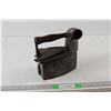 Image 1 : Antique Charcoal Clothes Iron