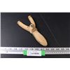 Image 1 : Olympia Hand Carved Wood Slingshot - 8"