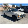 Image 2 : NISS PICKUP 1987 T-DONATION