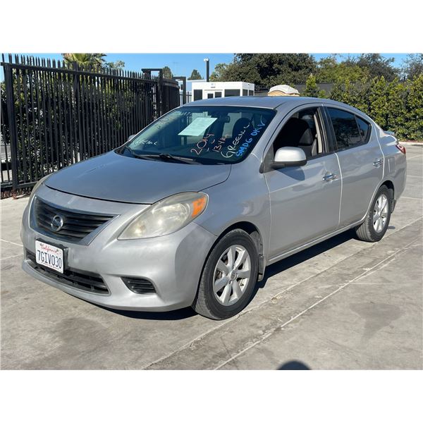 NISS VERSA 2014 T-DON - SMOG