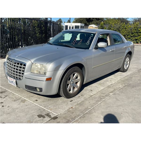 CHRY 300 2007 T-DONATION