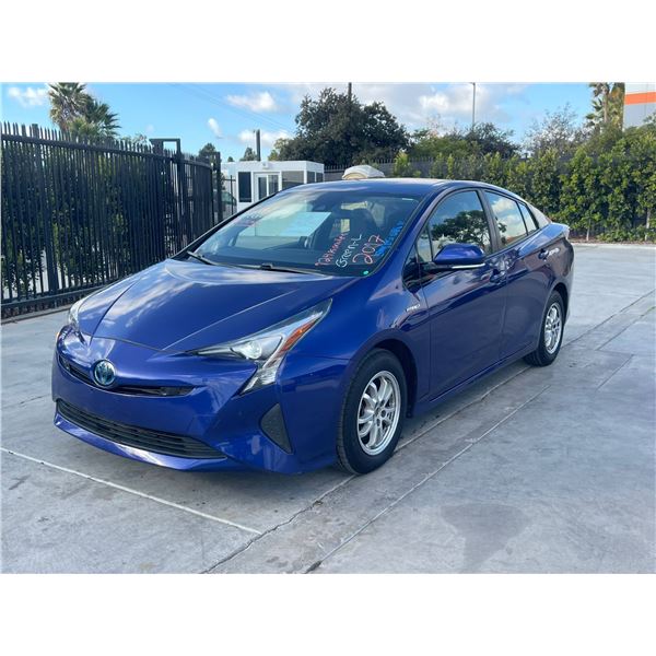 TOYT PRIUS 2017 SALV/T-SMOG- 2 DAYS