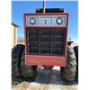 Image 3 : IH 4386 (Red Power) Tractor, CAHR, 230 Hp, SN. 2970005U002861, 3 hyds, 18.4 x 38 duals, has a Rebuil
