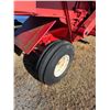 Image 9 : Case IH 1440 Combine c/w 810 header, showing 1128 original hrs, SN. 1680229U030254