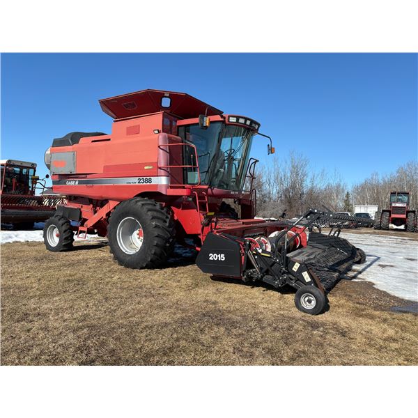 Case IH 2388 Combine, 2015 Header, c/w 7 belt pickup, 3621 engine hrs, c/w recent $29,668.00 Red Sea