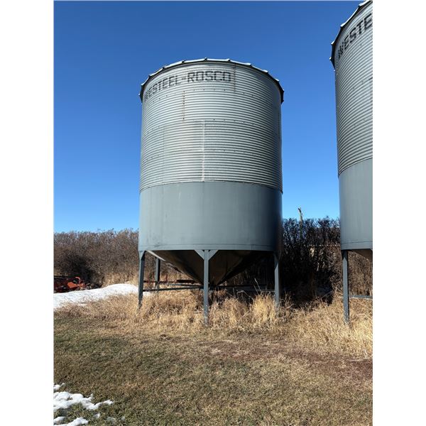 Westeel, Approx. 2200 Bu, Hopper Bins c/w double skid, ladder & openers, to be Moved by July 1st IF
