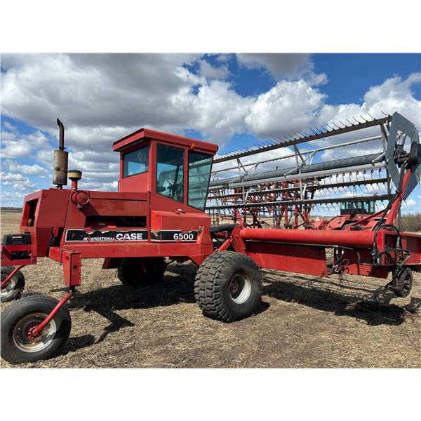 NOTE: Injector pump has been refurbished and the swather is now running fine. Confirm with Dwayne (7