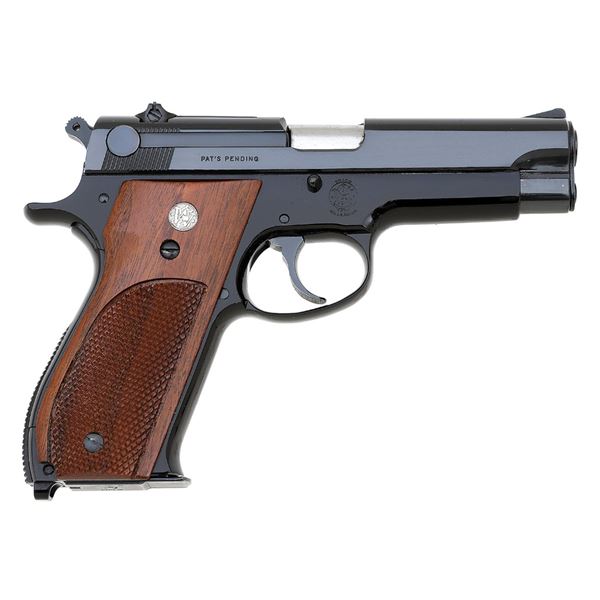 Smith & Wesson Model 39 Semi-Auto Pistol