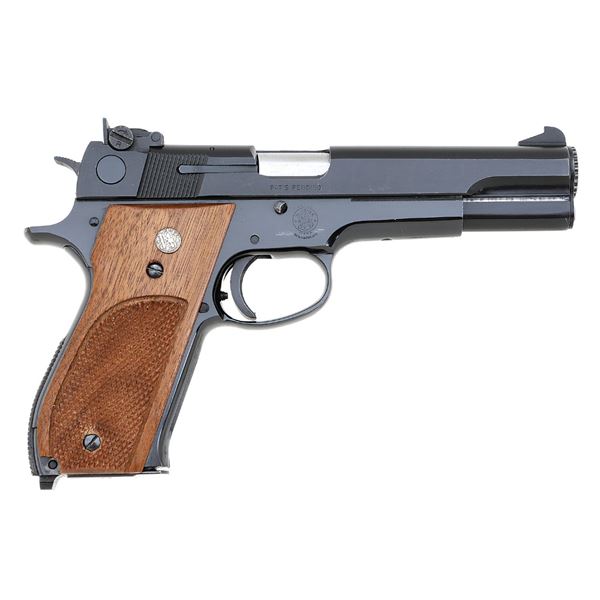 Smith & Wesson Model 52-2 Semi-Auto Pistol
