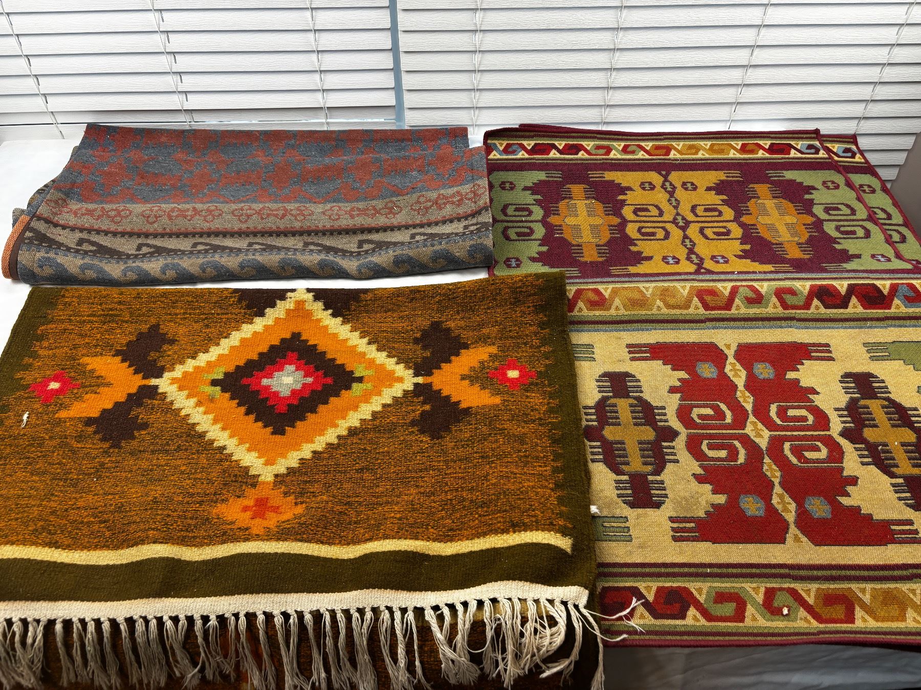 Variety of Rugs - Sunrise Estate Services Ltd