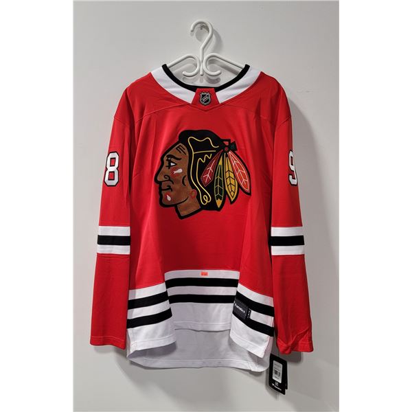 NHL Fanatics C Bedard 98 Blackhawks Jersey Size: XL
