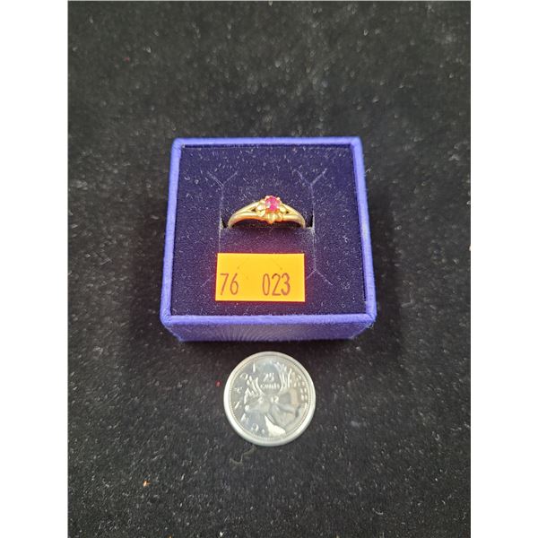 18K Gold Ring (1.61g)