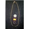 Image 1 : 10K Gold Necklace (1.10g)
