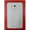 Image 2 : White Samsung Galaxy Tablet w/ Case (Factory Reset & Unlocked)