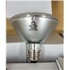 Image 2 : Box Of 120V75W Halogen PAR30 Lights