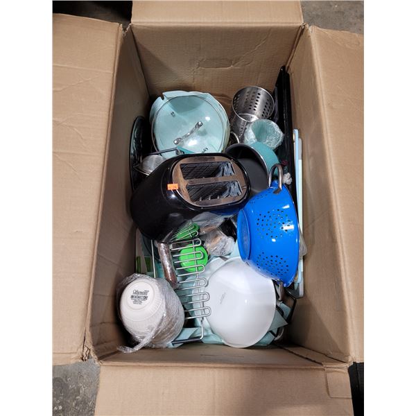 Kitchen & Dishes Lot