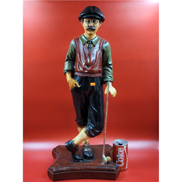 Gentleman Golfing Statue Décor