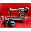 Image 1 : Vintage Domestic Sewing Machine