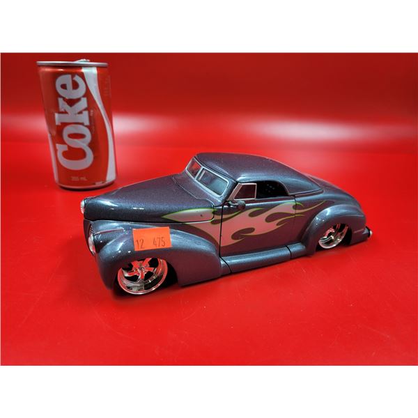 Die-Cast 1/24 Scale Coupe