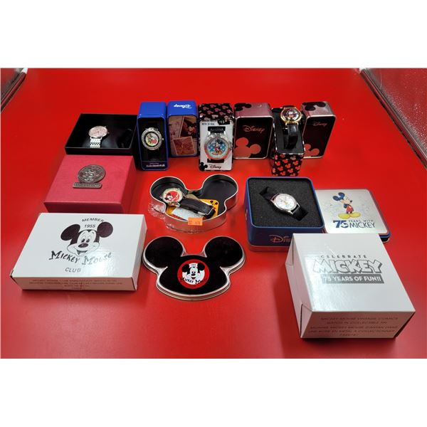 Disney Micky Mouse Watch Lot in Collectible Tins