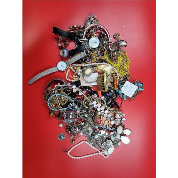 Vintage Costume Jewelry Lot