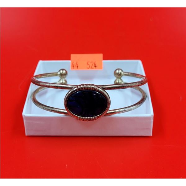 Vintage Bracelet with Blue Stone (20.16g)