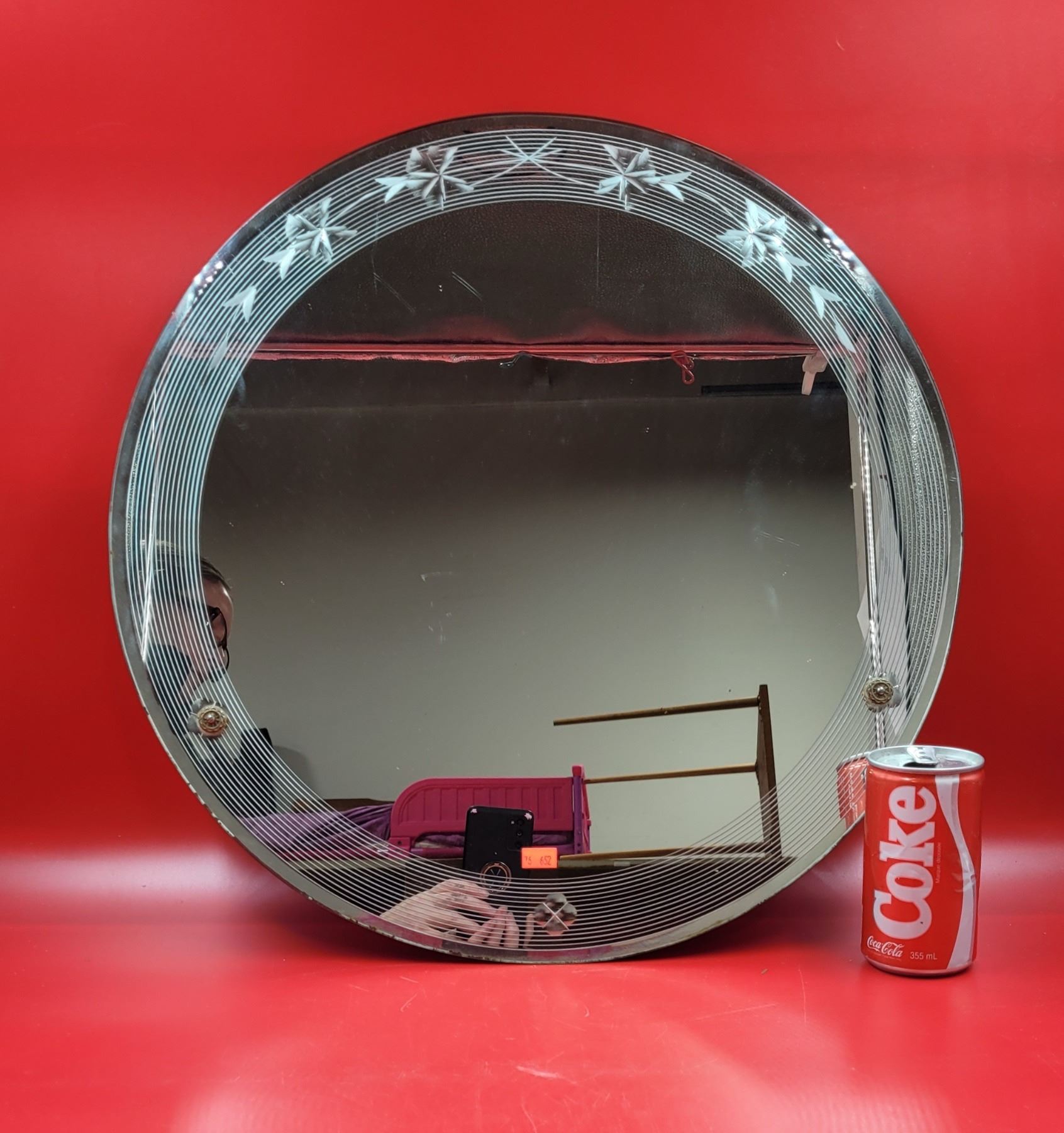 Etched Wall Mirror Round