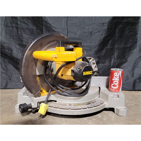 DeWalt 12" Compound Mitre Saw