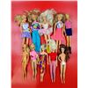 Image 1 : 10 Barbies