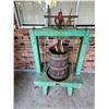 Image 1 : Antique Wine Press