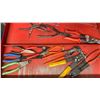Image 8 : 2 METAL TOOL BOXES. BOTTOM ON CASTORS. INC LARGE QUANTITY OF TOOLS. SOME SNAP-ON, GOOD VARIETY,