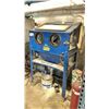 Image 1 : FLOOR MODEL SANDBLASTER WITH NEW GLOVES