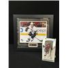Image 1 : PROFESSIONALLY FRAMED SIDNEY CROSBY PHOTO AND PLAYER ORNAMENT