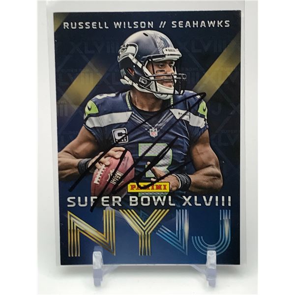 RUSSELL WILSON SIGNED TRADING CARD GCG COA